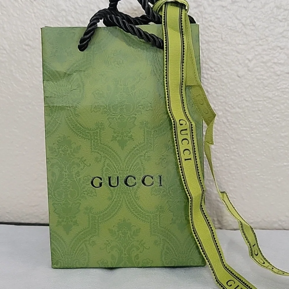 GUCCI Gift Bag and Ribbon